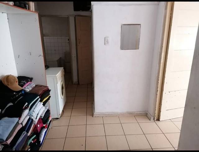 1.5 BEDROOM APARTMENT FOR SALE IN POINT